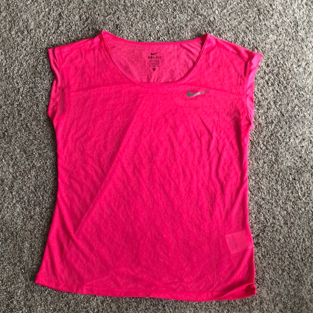 Nike Dri-Fit Hot Pink Tee Sz Small